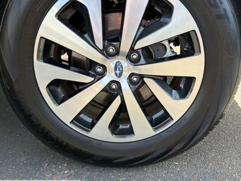 Certified 2025 Subaru Outback Premium image 62