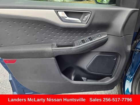 Used 2020 Ford Escape SE FWD image 20