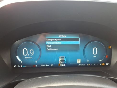 Used 2025 Ford Escape Platinum image 17