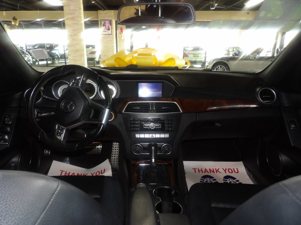 Used 2012 Mercedes-Benz C 250 Sedan image 10