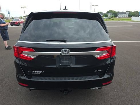 Used 2019 Honda Odyssey Elite image 3