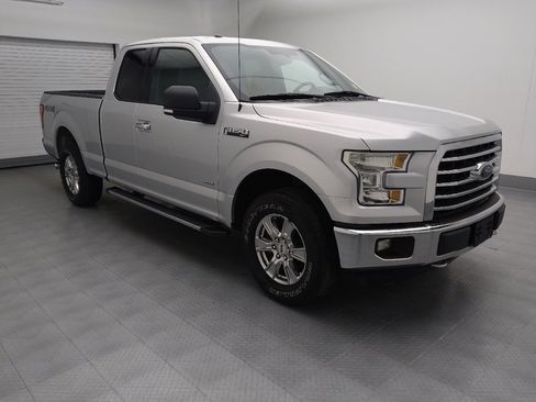 Used 2015 Ford F150 XLT w/ Equipment Group 302A Luxury image 11