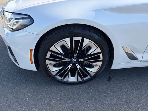 Used 2022 BMW 540i w/ Premium Package RWD image 27