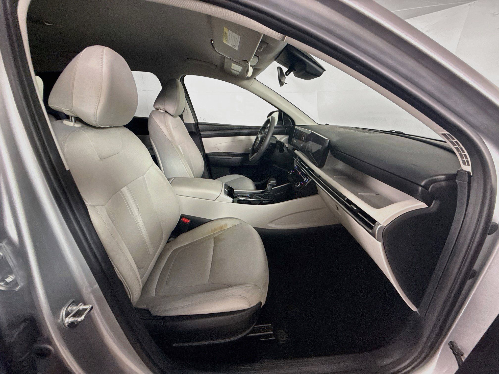 Used 2025 Hyundai Tucson SEL FWD image 34