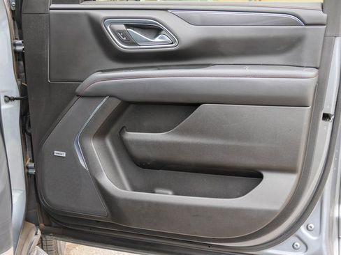 Used 2021 Chevrolet Tahoe RST image 18