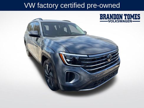 Certified 2026 Volkswagen Atlas SE FWD image 1