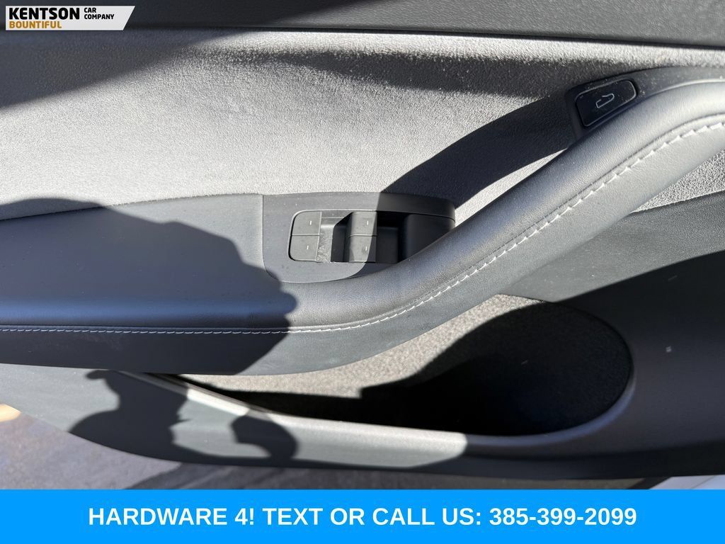 Used 2023 Tesla Model Y Long Range AWD/4WD image 16