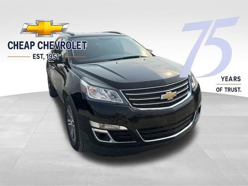 Used 2017 Chevrolet Traverse LT FWD image 6