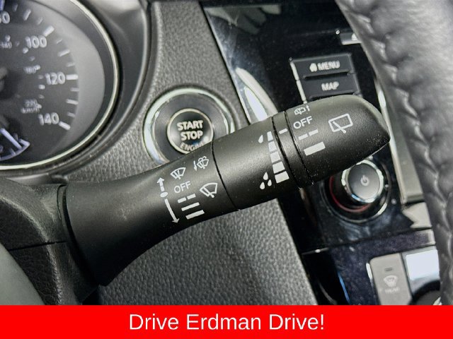 Used 2022 Nissan Rogue Sport SL w/ Premium Package AWD/4WD image 16