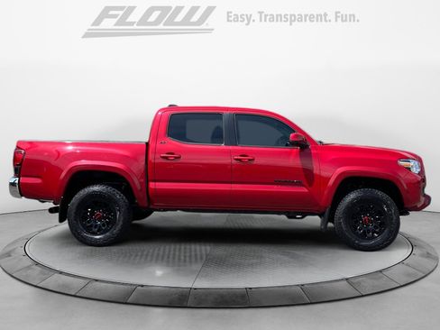 Certified 2023 Toyota Tacoma SR5 AWD/4WD image 10