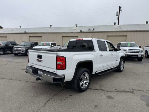 Used 2018 GMC Sierra 1500 SLE w/ SLE Value Package image 13