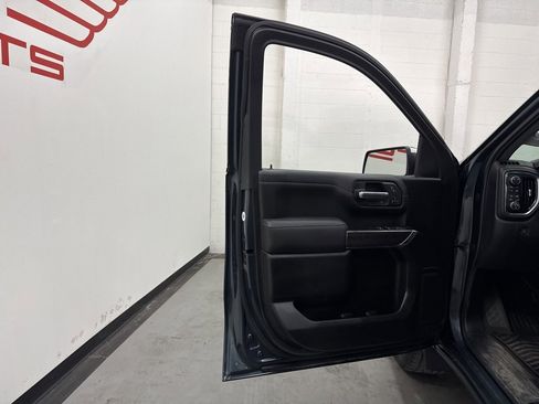 Used 2019 Chevrolet Silverado 1500 LTZ w/ LTZ Plus Package image 37