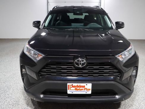 Used 2021 Toyota RAV4 XLE FWD image 4