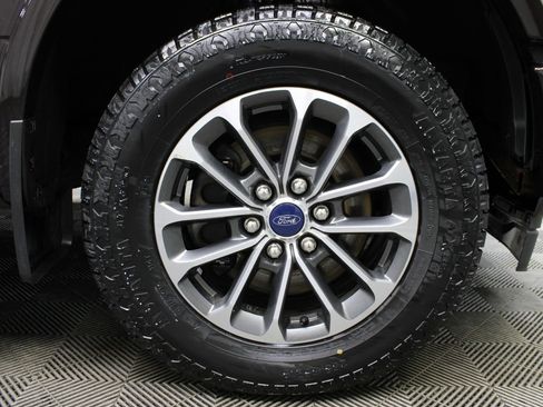 Used 2019 Ford F150 XLT w/ Equipment Group 301A Mid AWD/4WD image 10