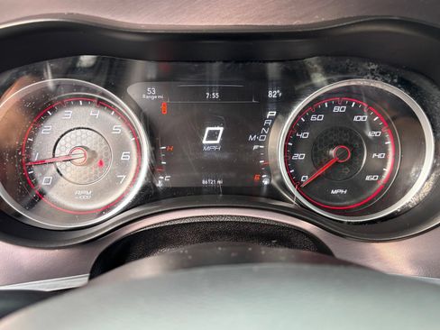 Used 2019 Dodge Charger R/T RWD image 15