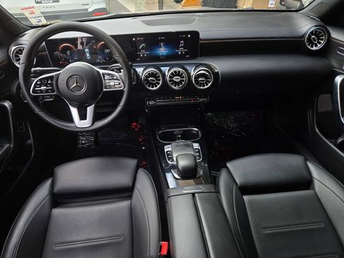 Used 2020 Mercedes-Benz CLA 250 image 15