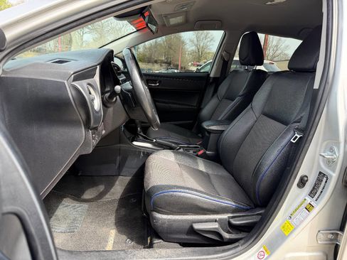 Used 2017 Toyota Corolla SE w/ Carpet Mat Package (TMS) image 9
