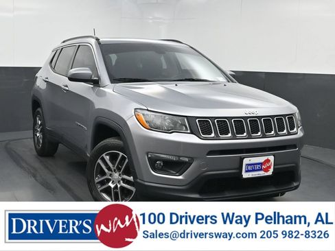 Used 2018 Jeep Compass Latitude w/ Popular Equipment Group image 1