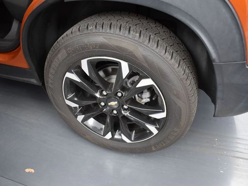 Used 2022 Chevrolet TrailBlazer LT w/ LPO, Blackout Package image 28