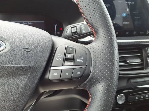 Used 2024 Ford Escape ST-Line w/ Tech Pack #1 AWD/4WD image 18