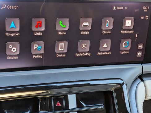 New 2025 Porsche Panamera image 17