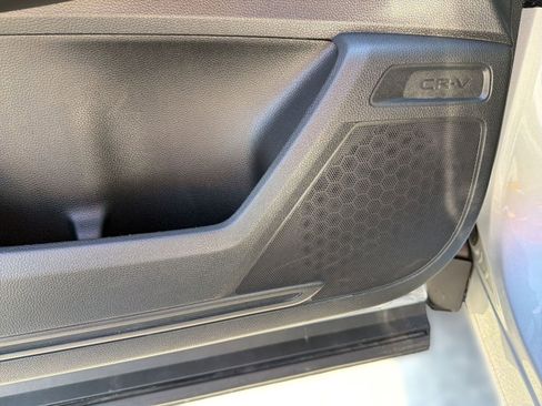Used 2025 Honda CR-V EX-L image 21