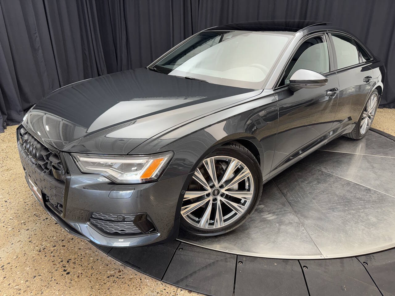 Used 2024 Audi A6 2.0T Premium w/ Convenience Package AWD/4WD image 2