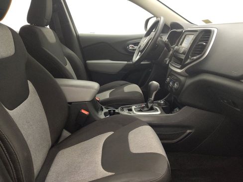 Used 2014 Jeep Cherokee Sport AWD/4WD image 21
