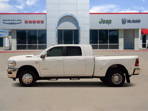 Used 2024 RAM 3500 Laramie w/ Chrome Bumper Package AWD/4WD image 3