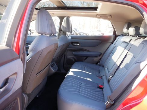 Certified 2024 Nissan Ariya AWD image 35