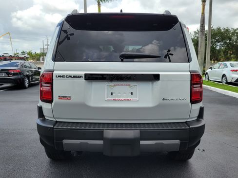 New 2026 Toyota Land Cruiser image 10