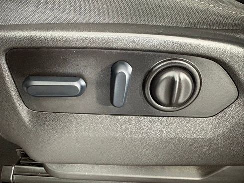 Used 2022 Chevrolet Silverado 1500 Custom w/ LPO, Dark Essentials Package image 12