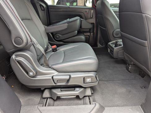 Used 2025 Honda Odyssey Sport-L image 24