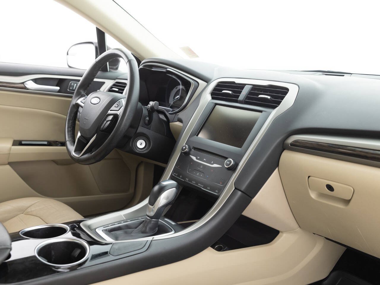 Used 2013 Ford Fusion SE FWD image 27