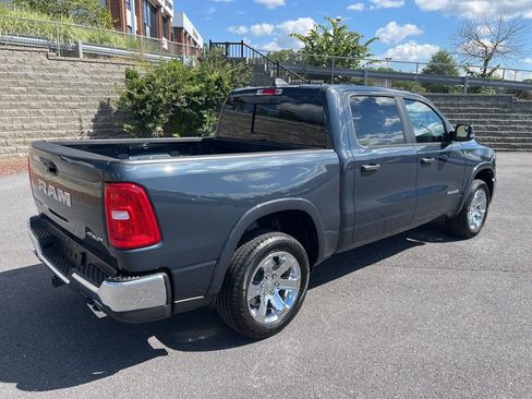 New 2026 RAM 1500 Big Horn AWD/4WD image 9
