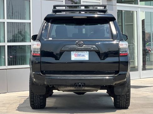 Used 2016 Toyota 4Runner Trail Premium AWD/4WD image 5