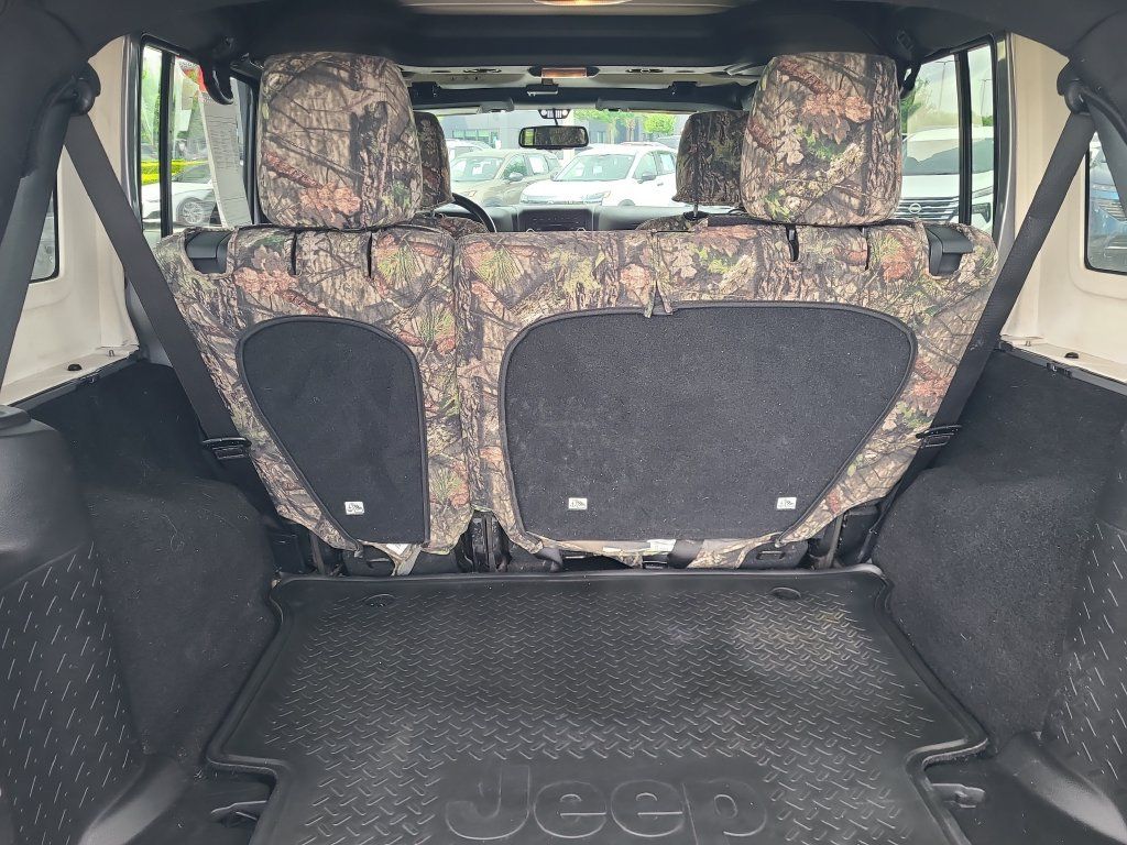 Used 2016 Jeep Wrangler Unlimited Sport w/ Quick Order Package 24S AWD/4WD image 10