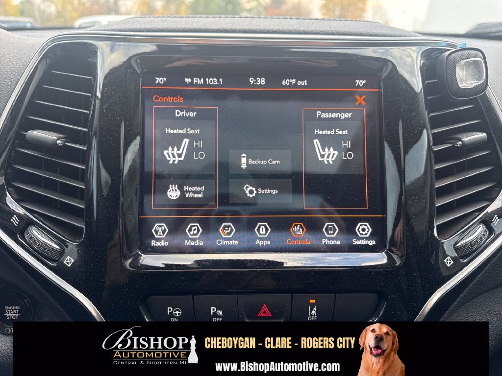 Used 2021 Jeep Cherokee Limited w/ Mopar Interior Package AWD/4WD image 22