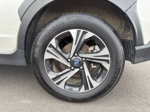 Used 2025 Subaru Crosstrek 2.0i Premium image 28