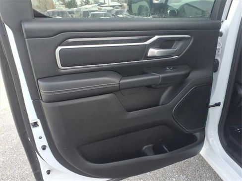 Used 2024 RAM 1500 Big Horn image 15