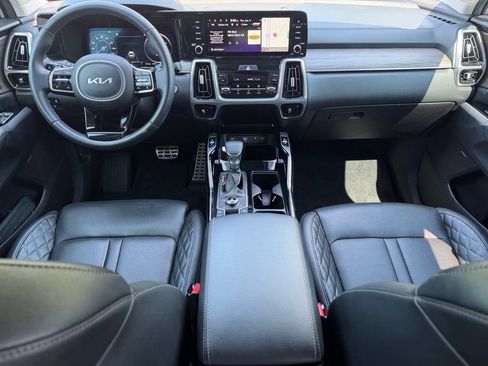 Used 2023 Kia Sorento SX Prestige AWD/4WD image 17