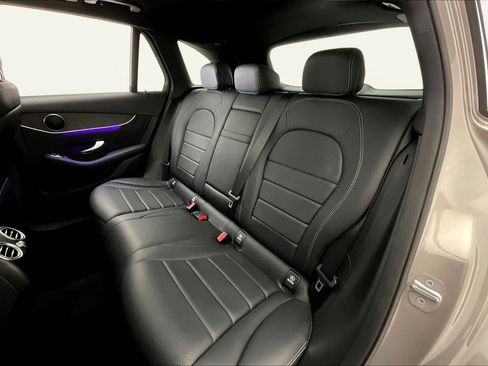 Used 2021 Mercedes-Benz GLC 300 4MATIC image 22