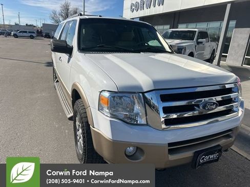 Used 2014 Ford Expedition EL XLT w/ Equipment Group 202A image 3