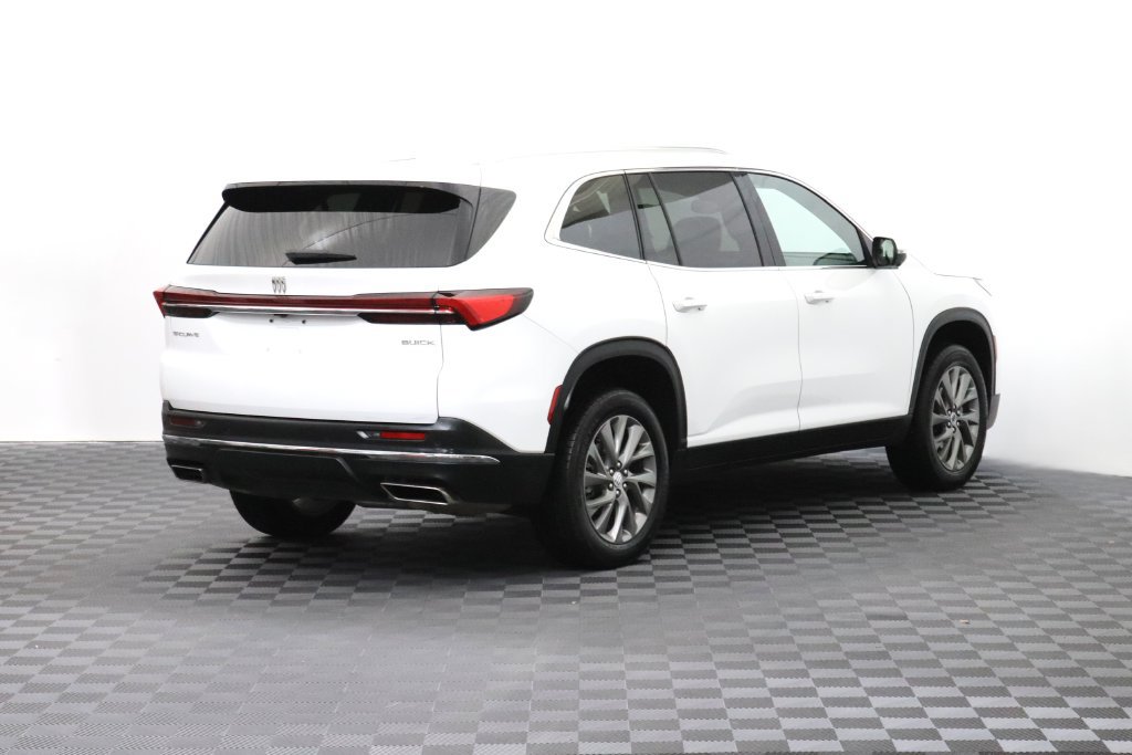 Certified 2026 Buick Enclave Preferred FWD image 7
