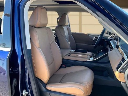 Used 2025 INFINITI QX80 Luxe image 7