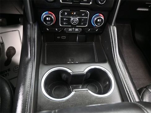 Used 2023 Chevrolet Tahoe LT w/ Luxury Package image 11