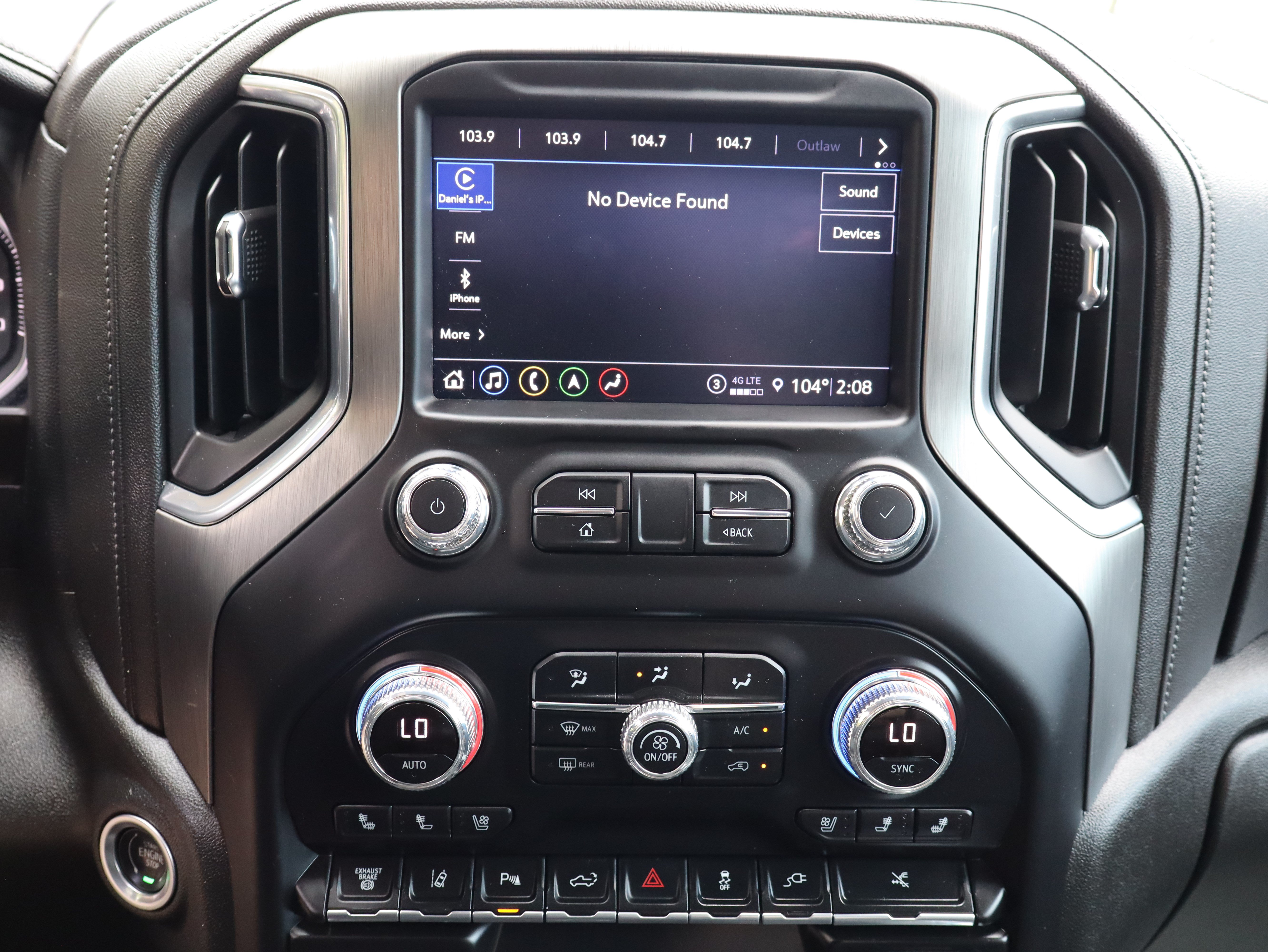 Used 2023 GMC Sierra 3500 Denali w/ Denali Ultimate Package AWD/4WD image 36