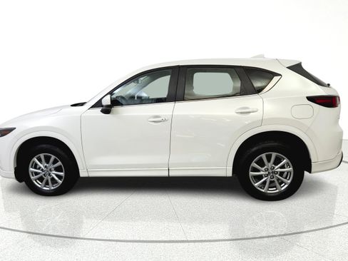 Used 2024 MAZDA CX-5 AWD 2.5 S w/ Select Package image 4