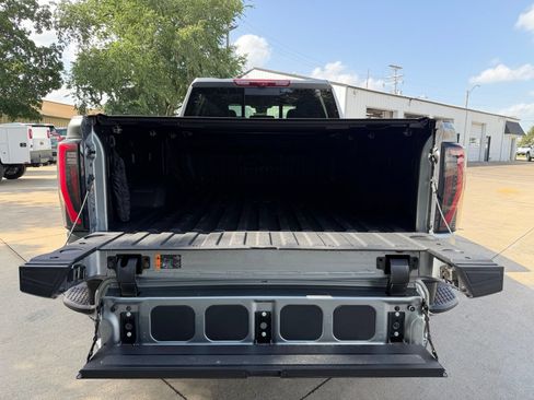 New 2026 GMC Sierra 2500 AT4 w/ AT4 Premium Plus Package AWD/4WD image 15