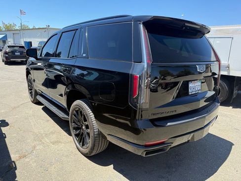 Used 2023 Cadillac Escalade Sport w/ LPO, ONYX Package AWD/4WD image 7